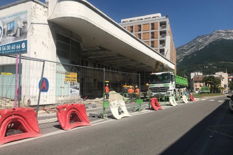 GRENOBLE Esplanade remplacement d'un collecteur