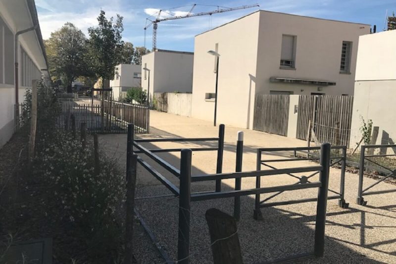 GRENOBLE ZAC chatelet réalisation allée piétonne